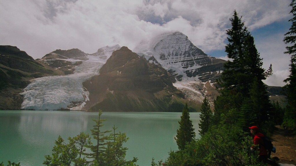 Glaciar Berg. Berg Lake en helicóptero.