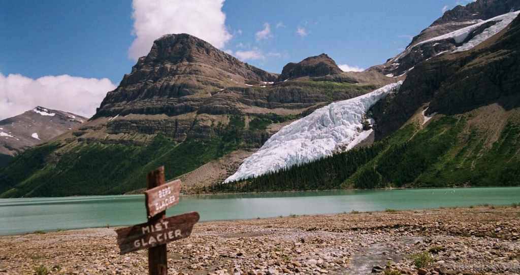 Berg Lake en helicóptero y ruta de senderismo de 23 km