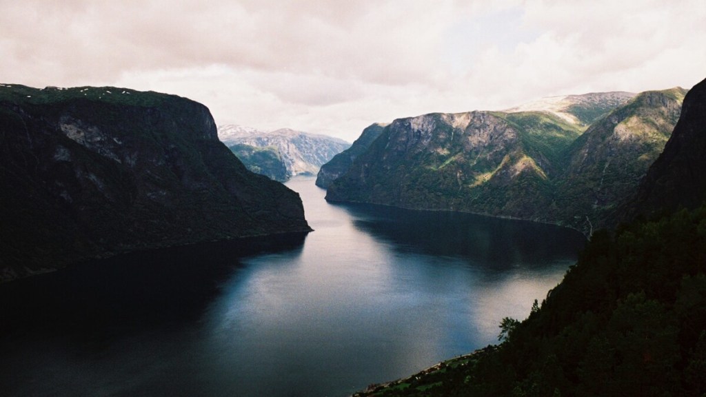 Aurlandsfjord. Ruta por los fiordos noruegos