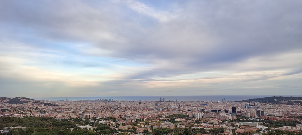 Barcelona desde la carretera de les aigües